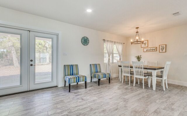 Modern Pensacola Home ~ 6 Mi to Beach!