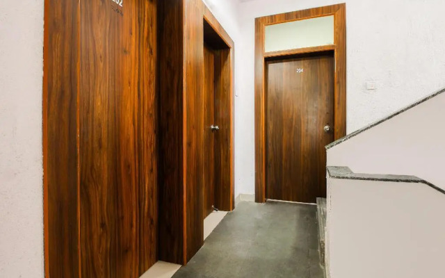 Hotel Galaxy by OYO Rooms