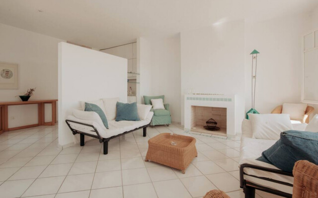Sea-Front House With Private Beach, Sounio