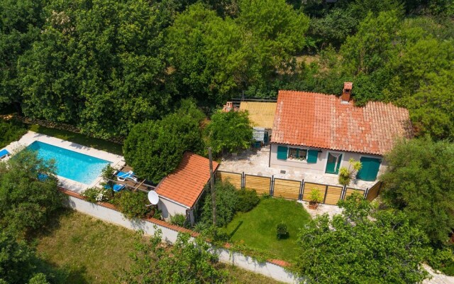 Nice Home in Medulin With Wifi and 2 Bedrooms