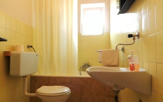 Apartment Jagoda / Two Bedrooms A1