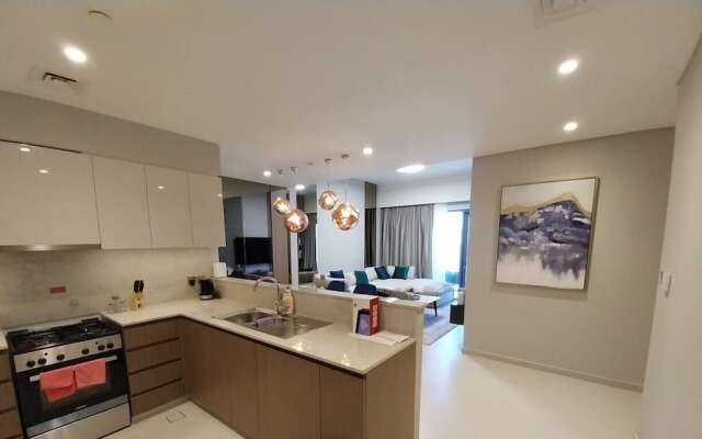 Majestic 3B Apt With Breathtaking View in Downtown