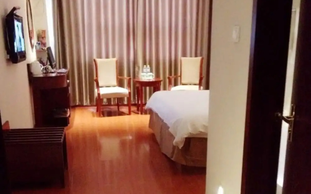 GreenTree Inn Liaocheng Chiping East Huixin Road Business Hotel