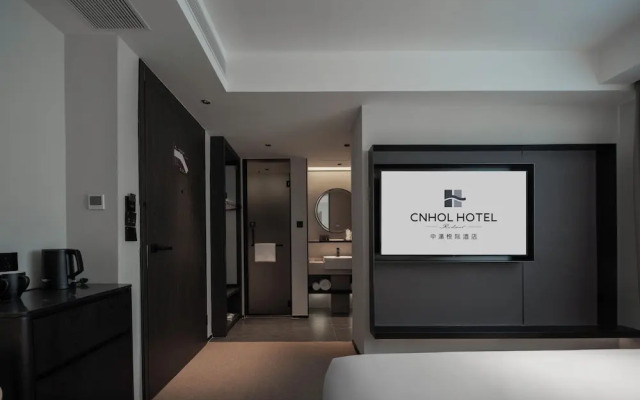 Cnhol Radient Hotel