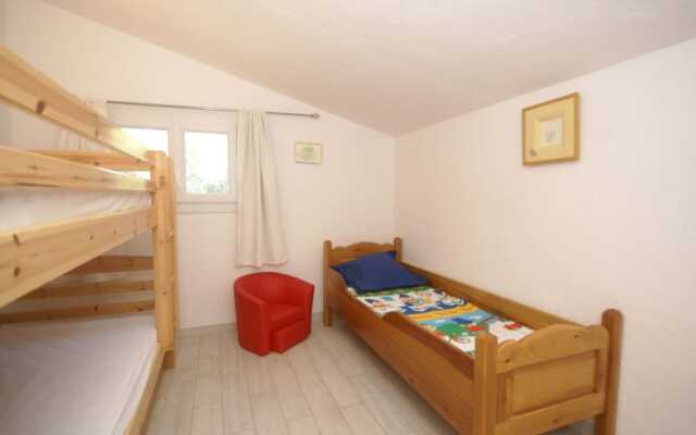 Majestic Villa in Mouans-Sartoux with Swimming Pool
