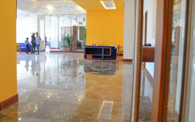 Kalyan Grand - a business hotel
