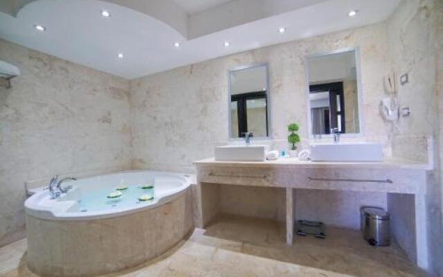 Savoy Hotel Boutique Las Terrenas