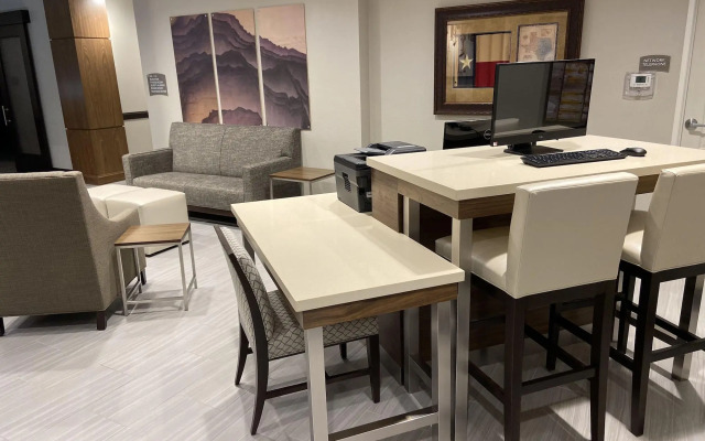 Staybridge Suites Denton by IHG