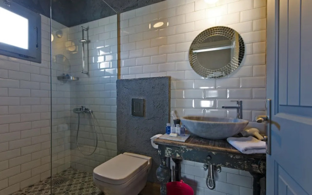 330 Days Of Alacati - Adults Only