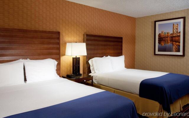 Holiday Inn Express Sacramento Convention Center