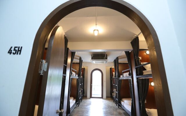 Apartment 45 Hostel