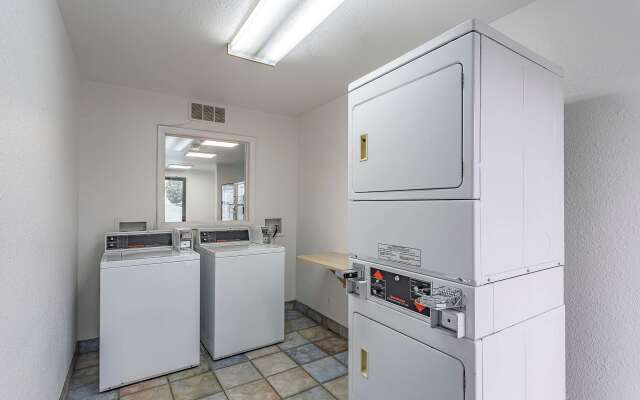 Motel 6 Billings, MT - South