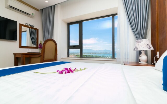 Navy Hotel Cam Ranh