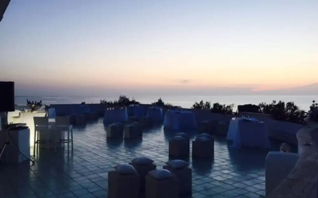 Sunshine Beach Resort