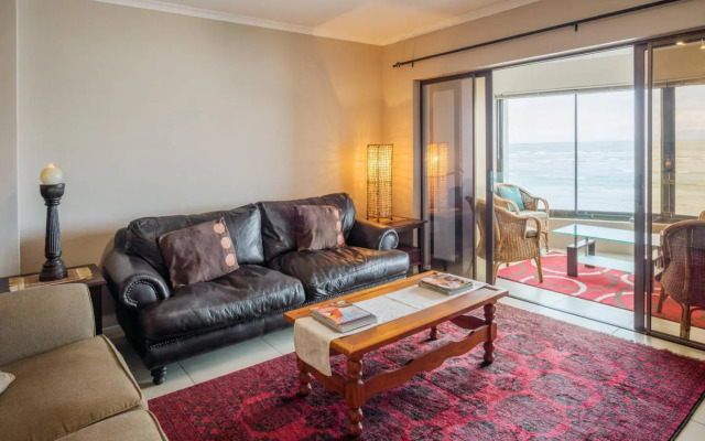 Luxurious Beach Front