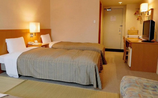 Hotel Folkloro Hanamakitowa