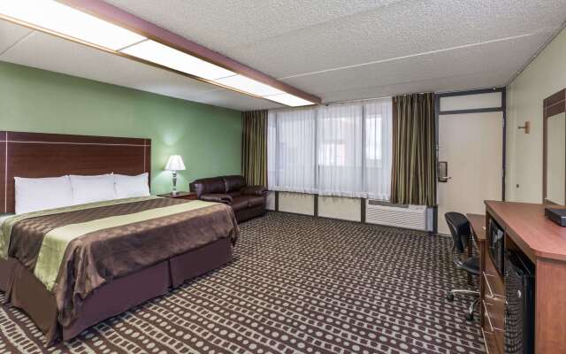 Days Inn by Wyndham Midland