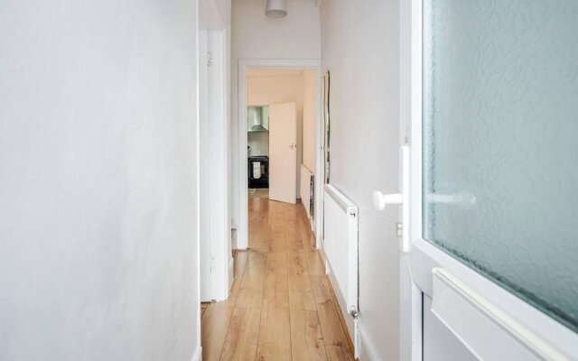 Impeccable and Welcoming 3-bed House in London