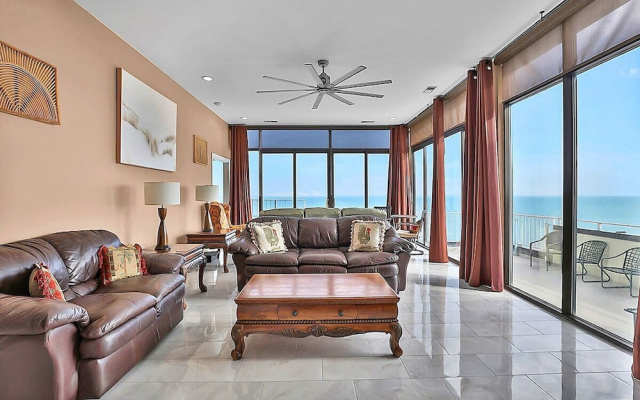 Sands Beach Club Ph1114