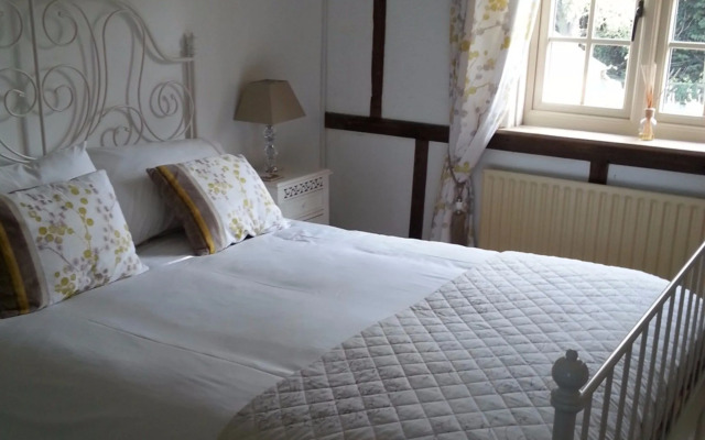 Woodleys Farmhouse