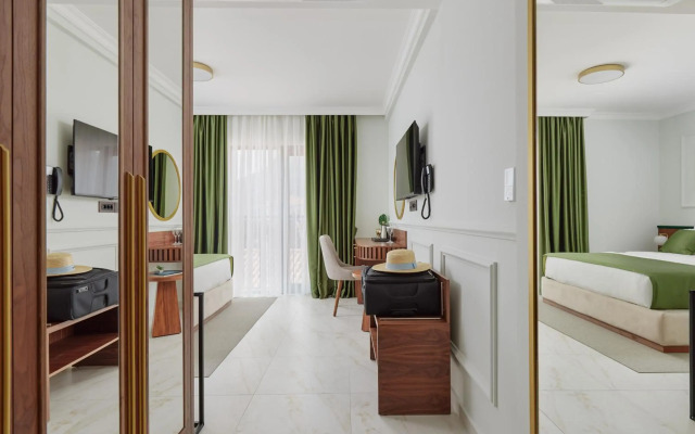 Hotel Diplomat