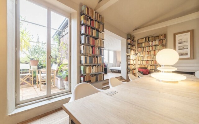 Unique Stylish Flat up to 6 Guests Near Vatican