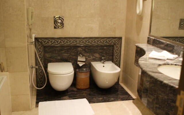 Maden Hotel
