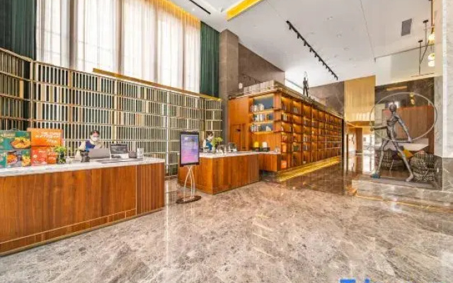 Tianlongwan Yiyue Hotel（Nanning Guangxi University Branch）