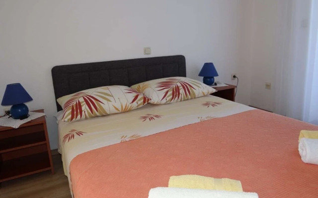 Tomislav - 120 m From Beach - A1
