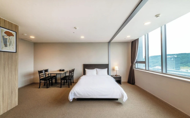 The Triny Urban Suites