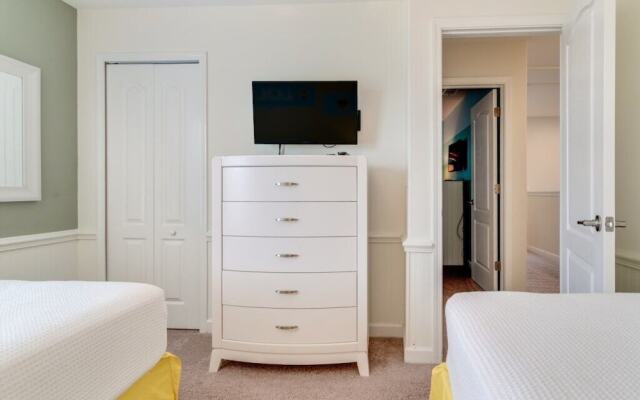 Showhome 5 Bedroom Champions Gate Villa