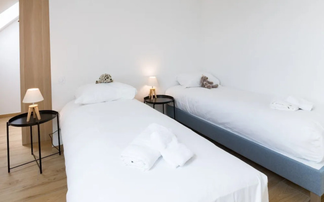 Apartment in Porspoder Near Plage du Bourg