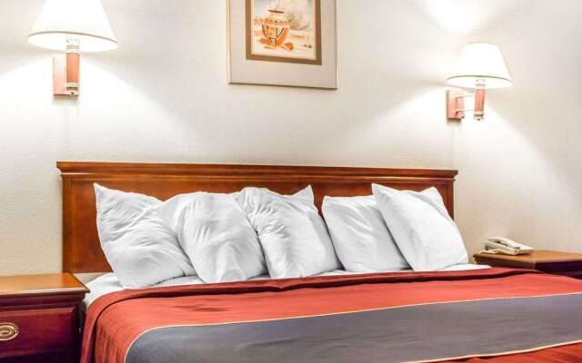 Rodeway Inn Winslow I-40