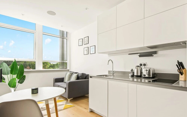 Comfy One Bedroom Apartment in Harrow