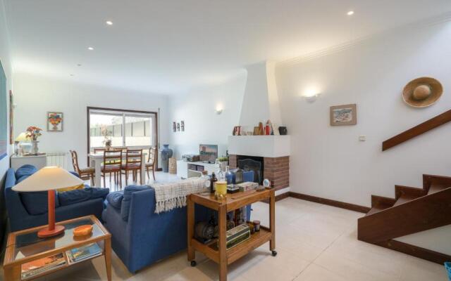 Spacious Modern Beach House - Esposende