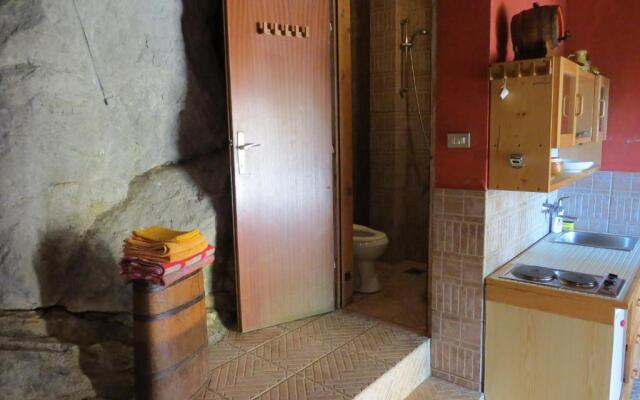 Cave Apartment