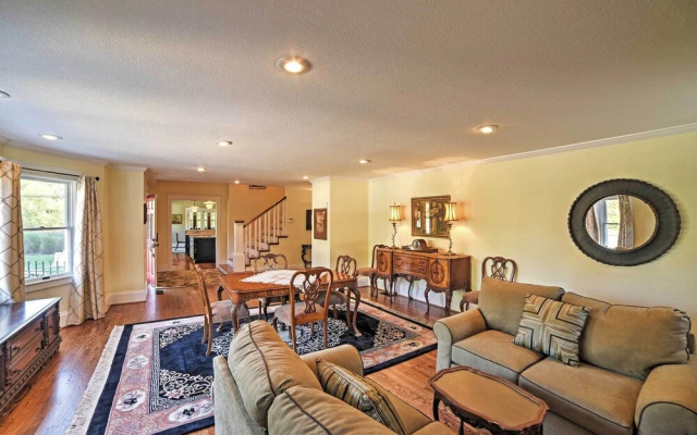 Spacious & Stunning Cleveland Getaway on 1 Acre