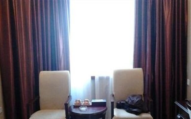 Golden Dragon Hotel - Langzhong