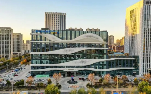 Yinhe Happy World Hotel – Outside – Harbin