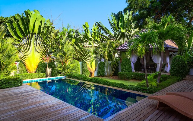 Baan Bua Estate by Tropiclook