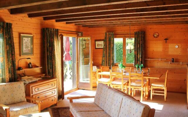 Le Petit Clos Des Rocailles - Three Bedroom