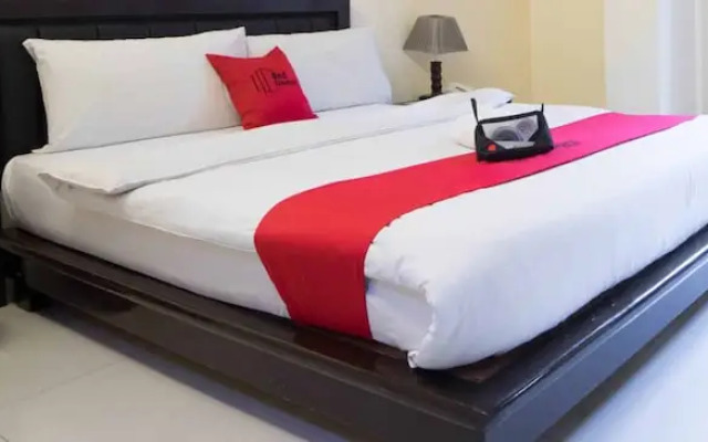 RedDoorz Plus @ Silk Residences Sta. Mesa Monthly Stay