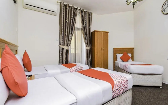 OYO 159 Sports Piaza Hotel