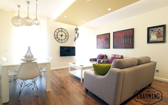 Charming Exclusive La Latina