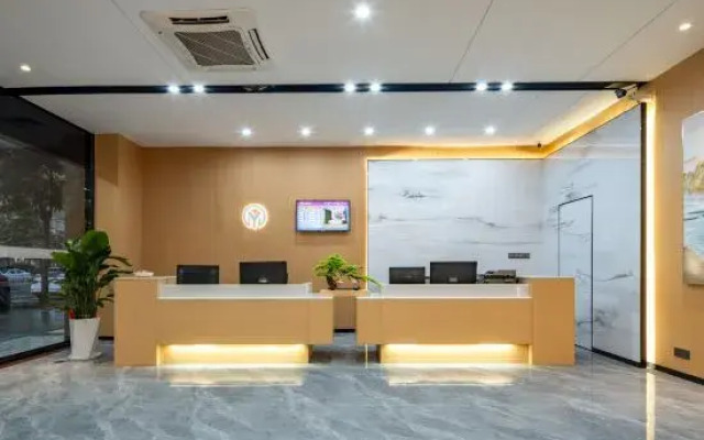 Boroyaman Hotel