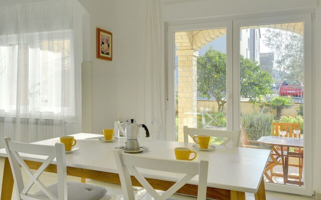 Apartment in Pula Near the Sea