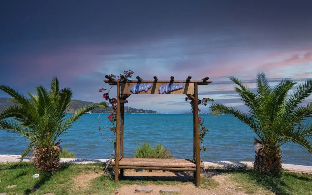 Mykonut Boutique Suites