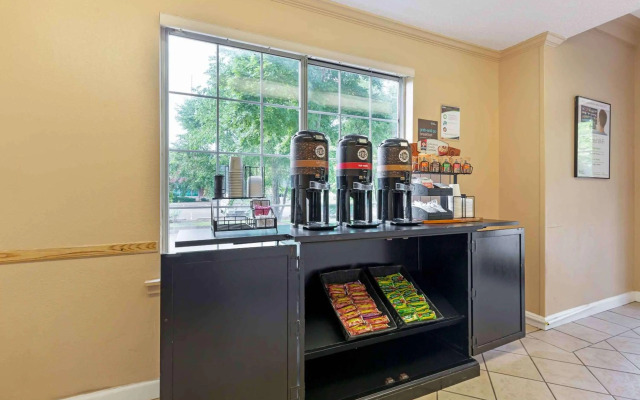 Extended Stay America Suites Washington DC Germantown Town C