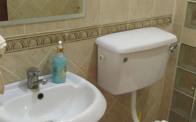White House of Tanzania - Hostel