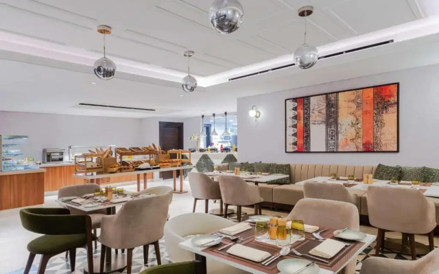 Doubletree By Hilton Amman Hotel & Residences